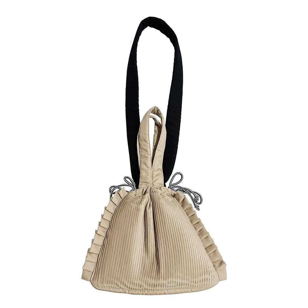 Slice Cake Pleated Bag Creamy - Mannequin Plastic
