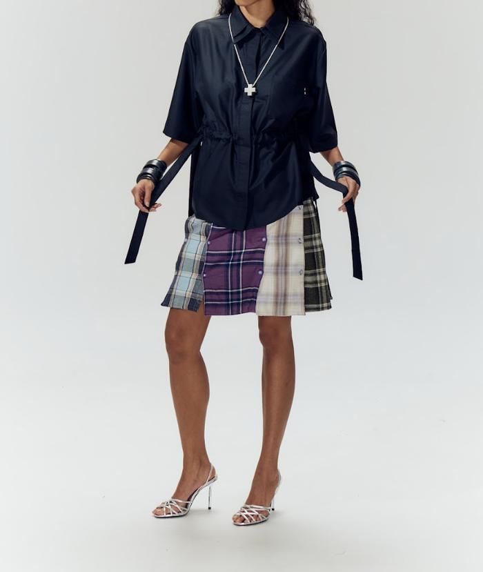 Hidden Lines Top Black - Two Stitches