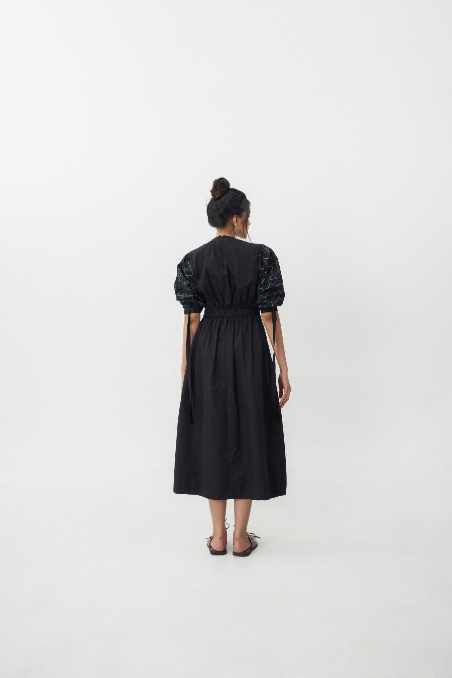 Kuka Multiway Dress Black - Kurantaka