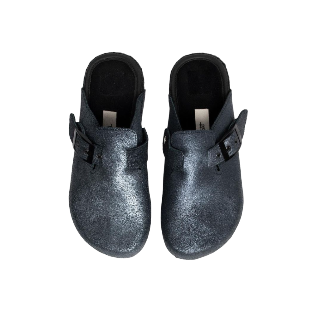 Tigah Black Mystique Clogs