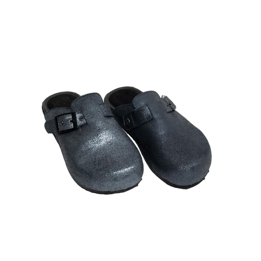 Tigah Black Mystique Clogs 2