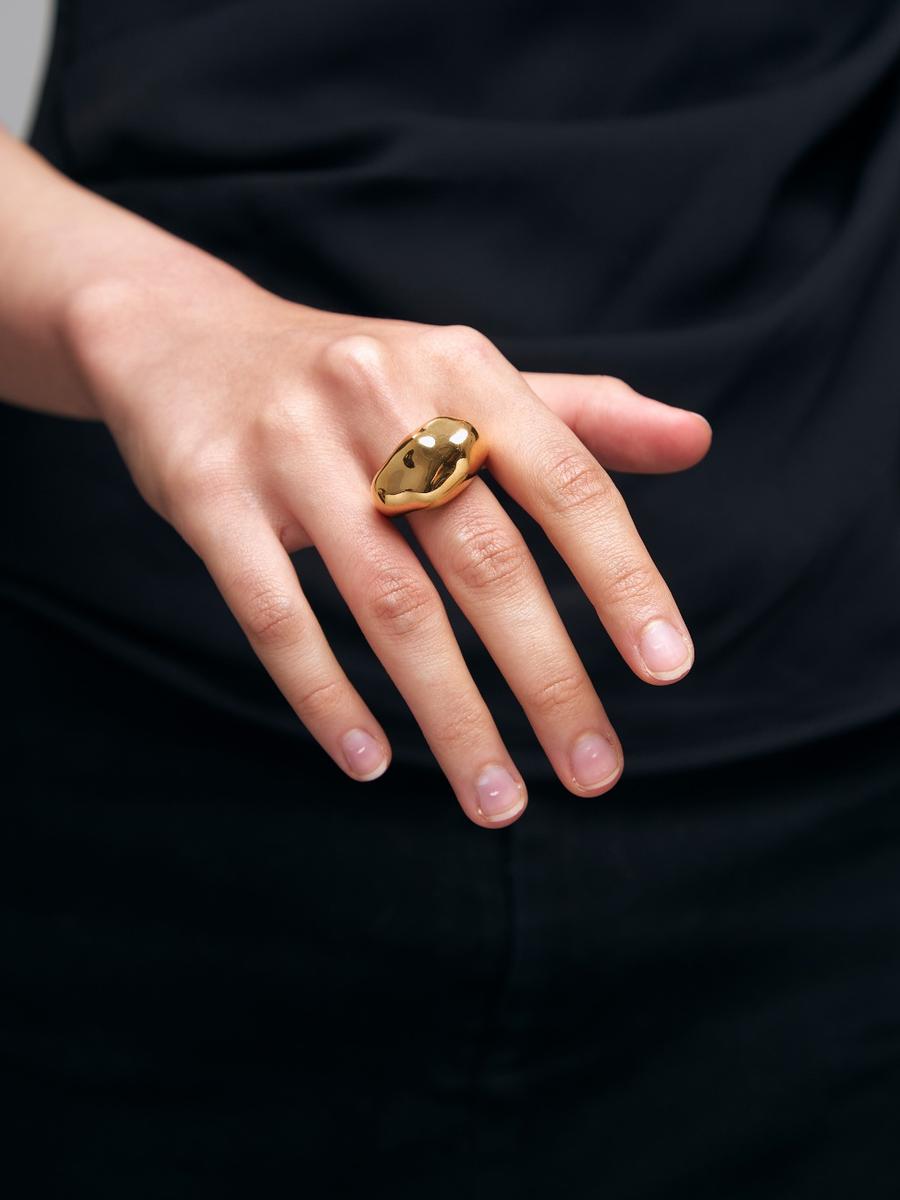 Mars Ring - Stuudio Particular
