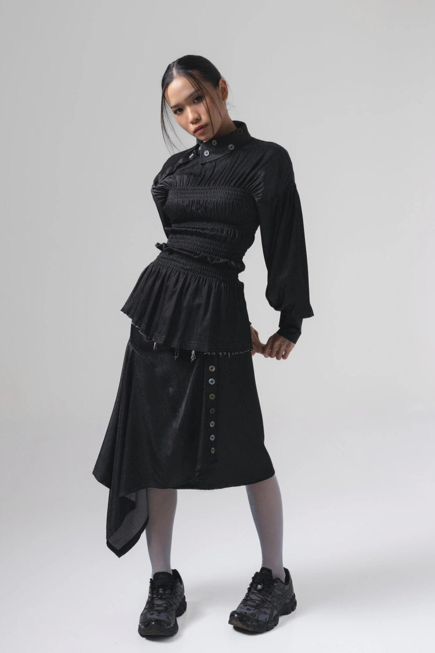 Noir Buttons Colla Smocked Shirt Black - Catha