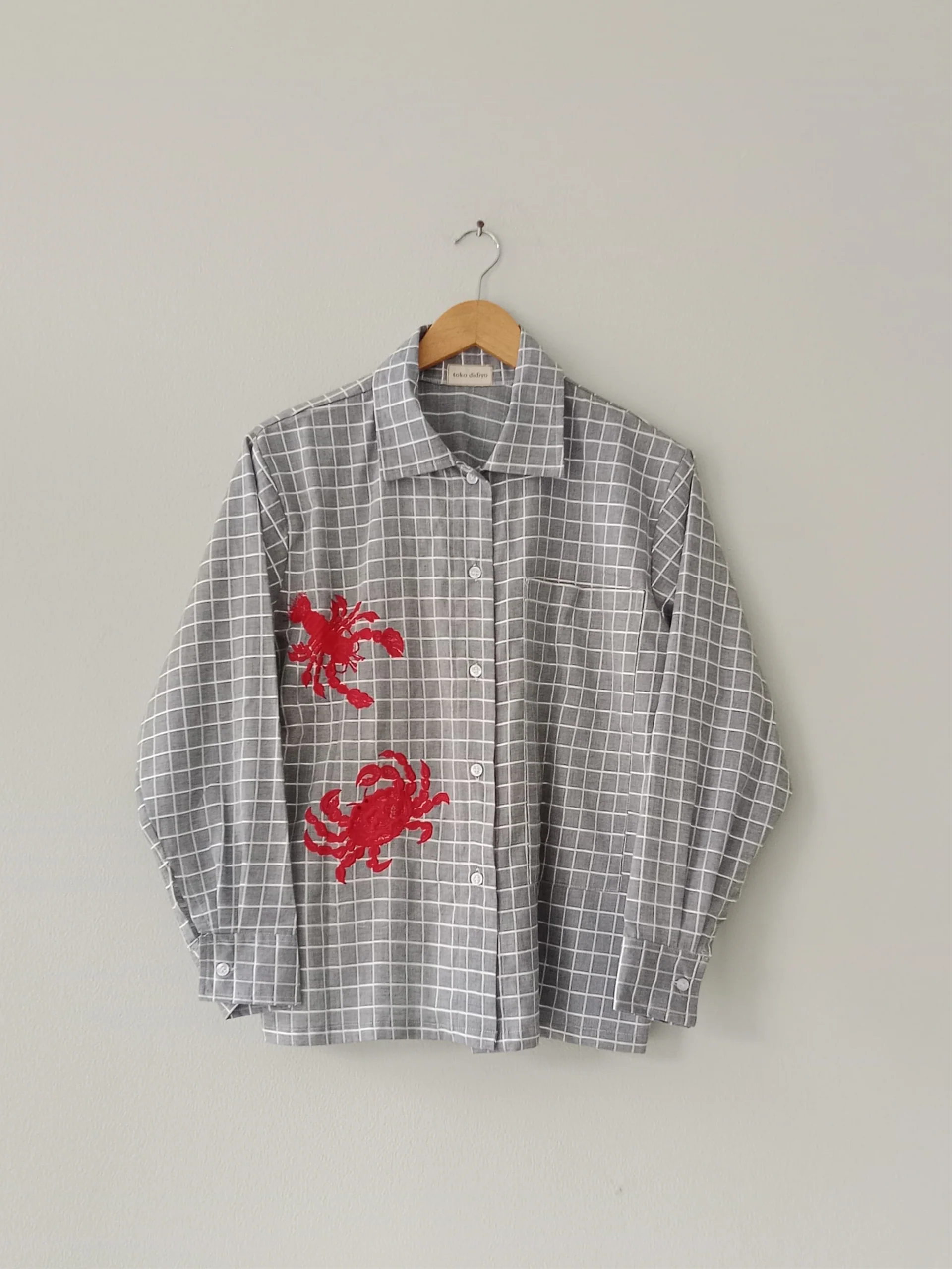 Carabi Embroidery Longsleeve Shirt - Toko Didiyo