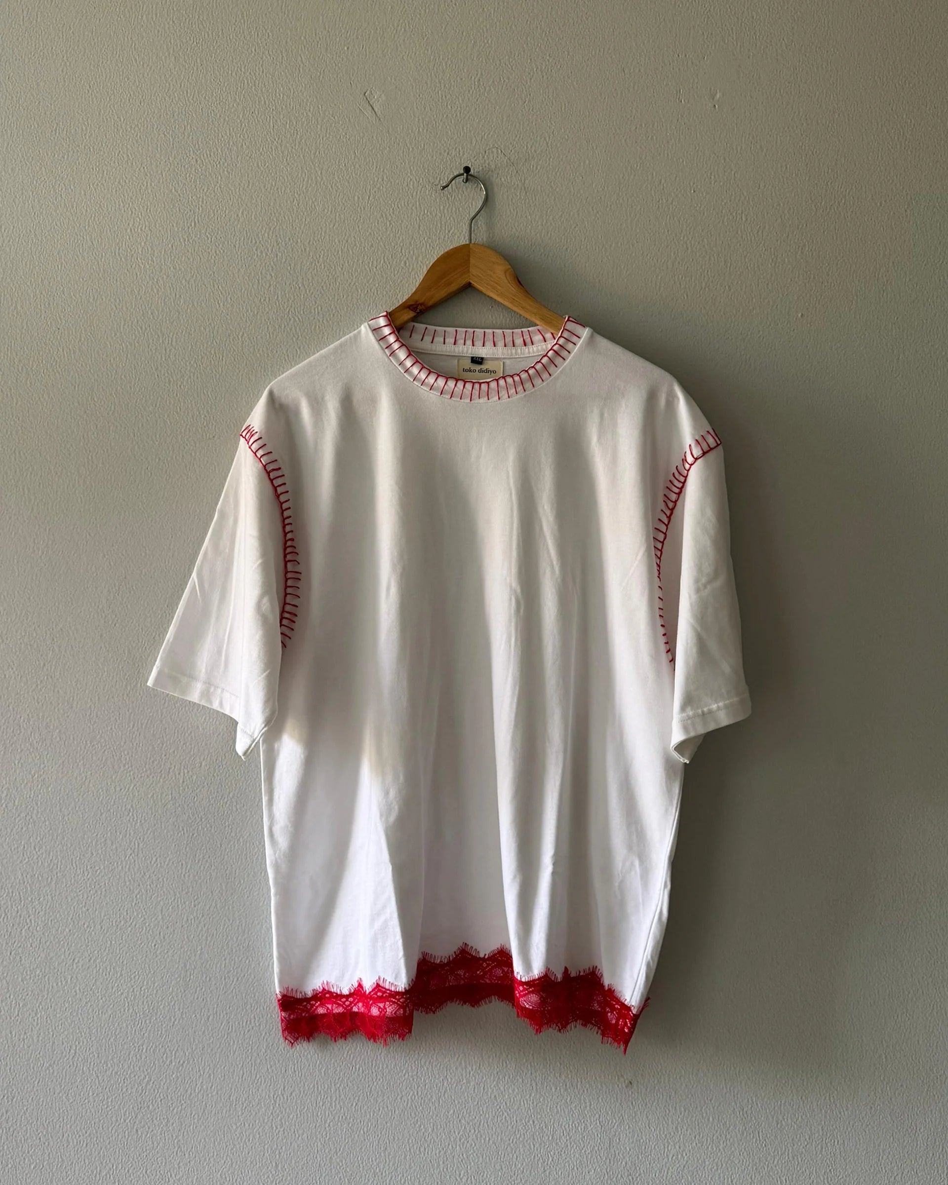 Abby Lace Tee - Toko Didiyo
