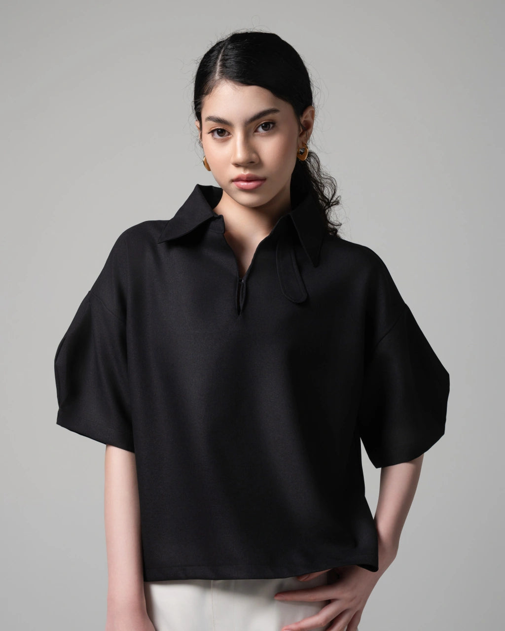 Rowe Blouse Black - Kajuaruna