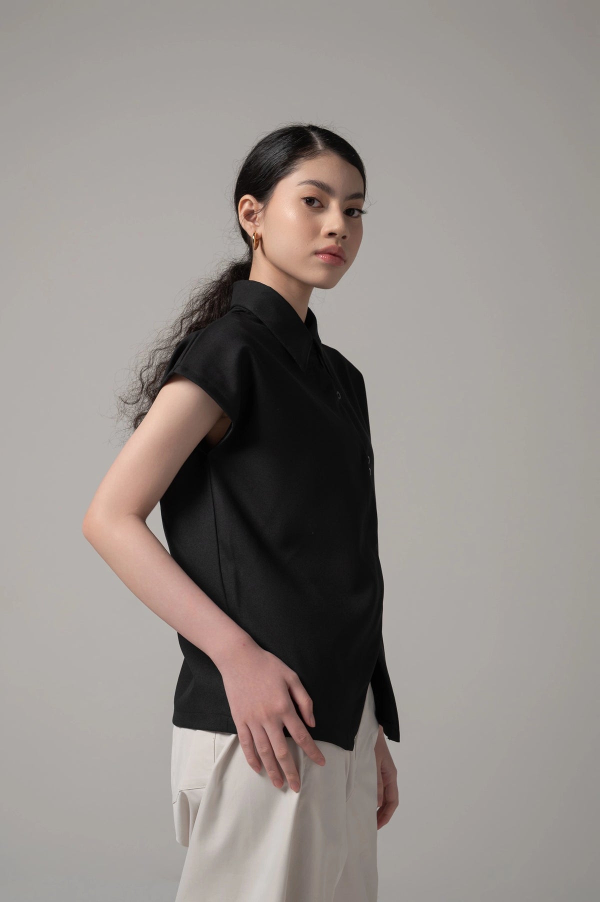 Nera Blouse Black - Kajuaruna
