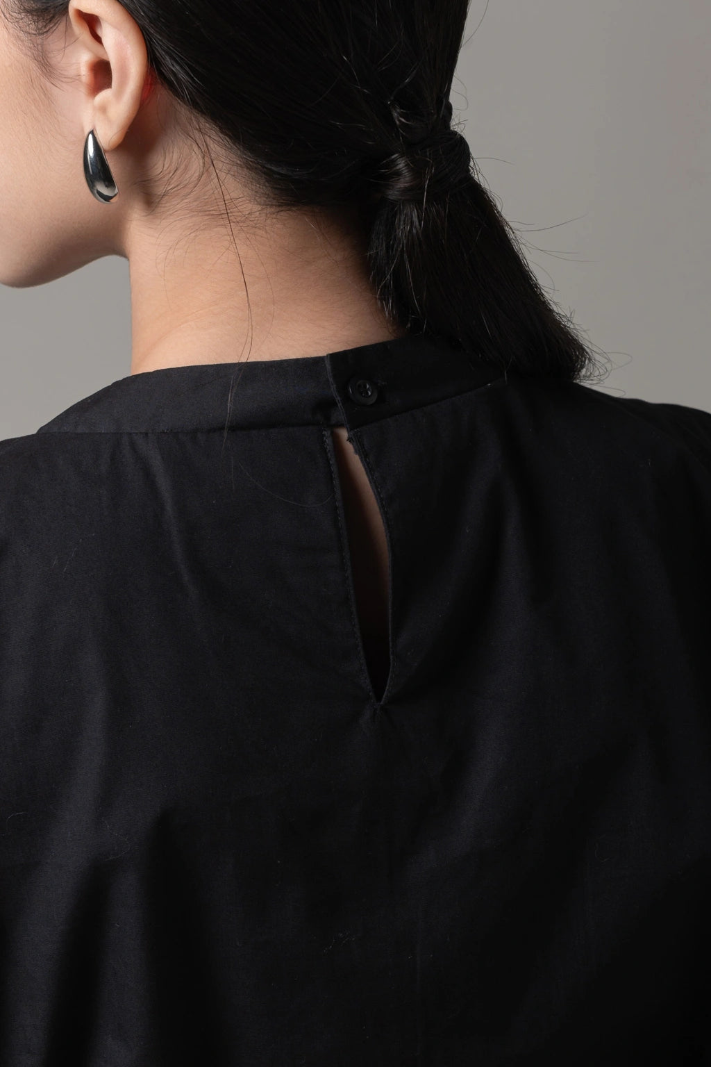 Larry Blouse Black - Kajuaruna