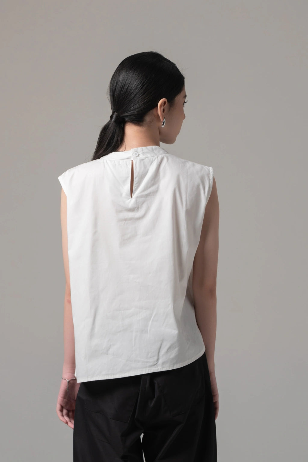 Larry Blouse Bw - Kajuaruna