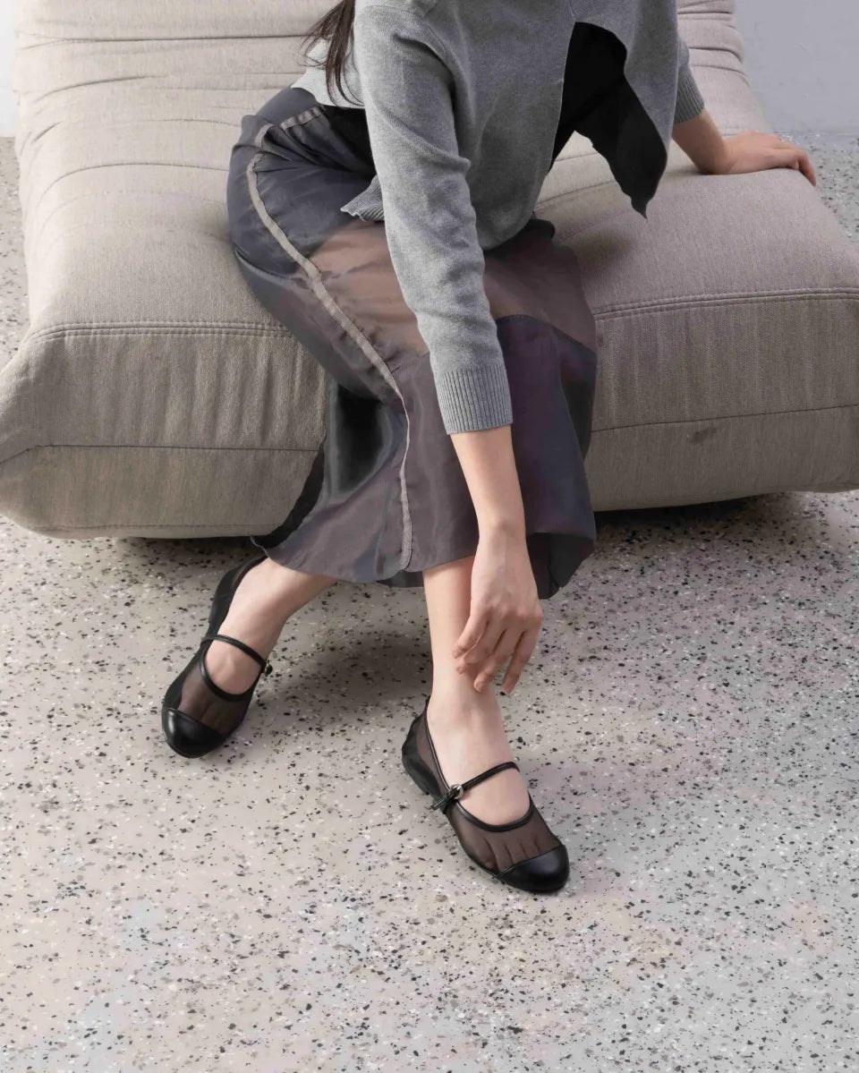 Veya Flats - Nakedsol