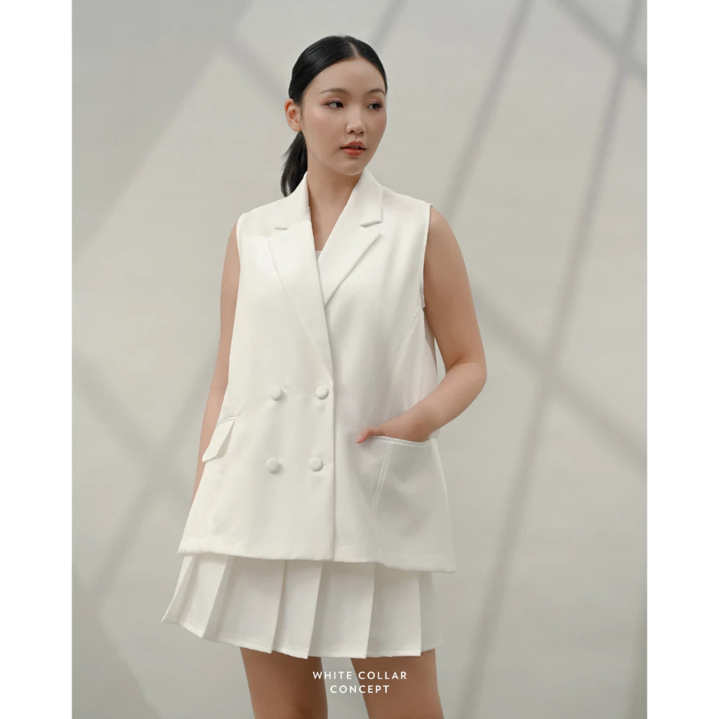 Vier Vest - White Collar Concept
