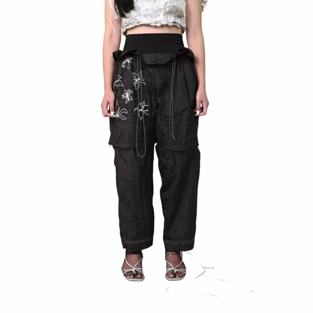 Peony Pants Black - Magic Beliver