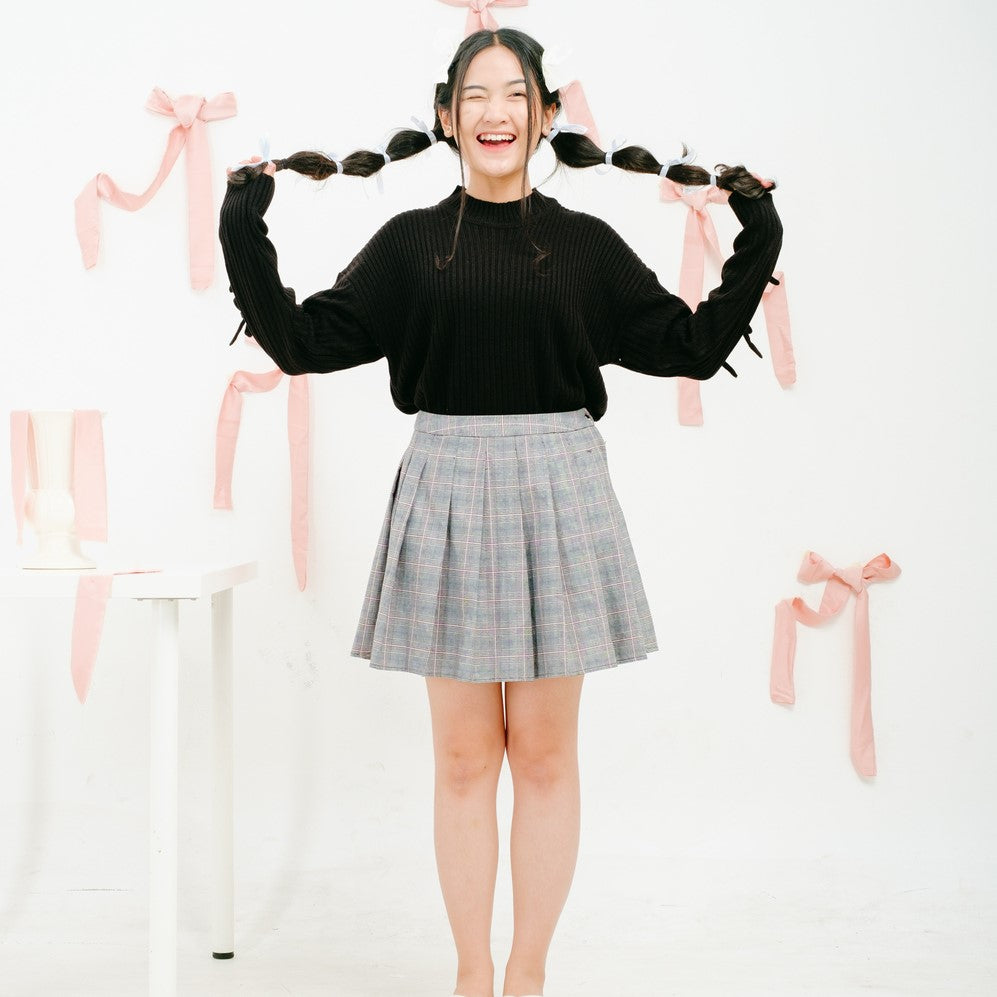 Chiquita Ribbon Sweater Black - Vintage House