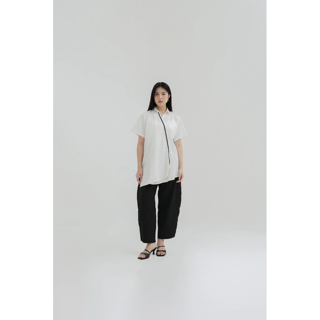 Maika Top - Monday To Friday