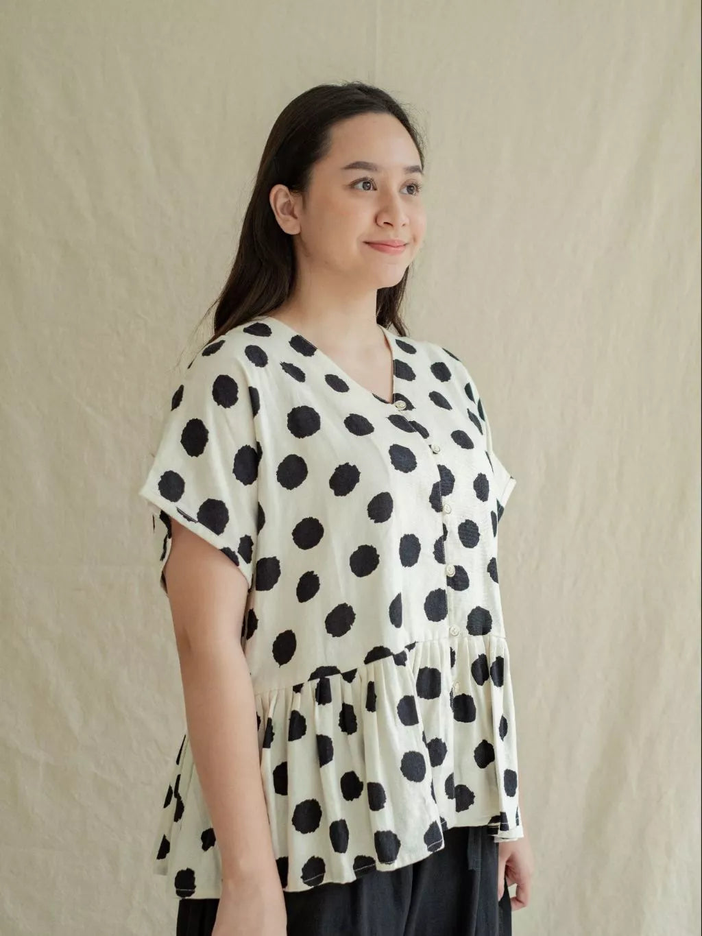 Kemeja Melasti Rample Polkadot - Labuan Linen Wear