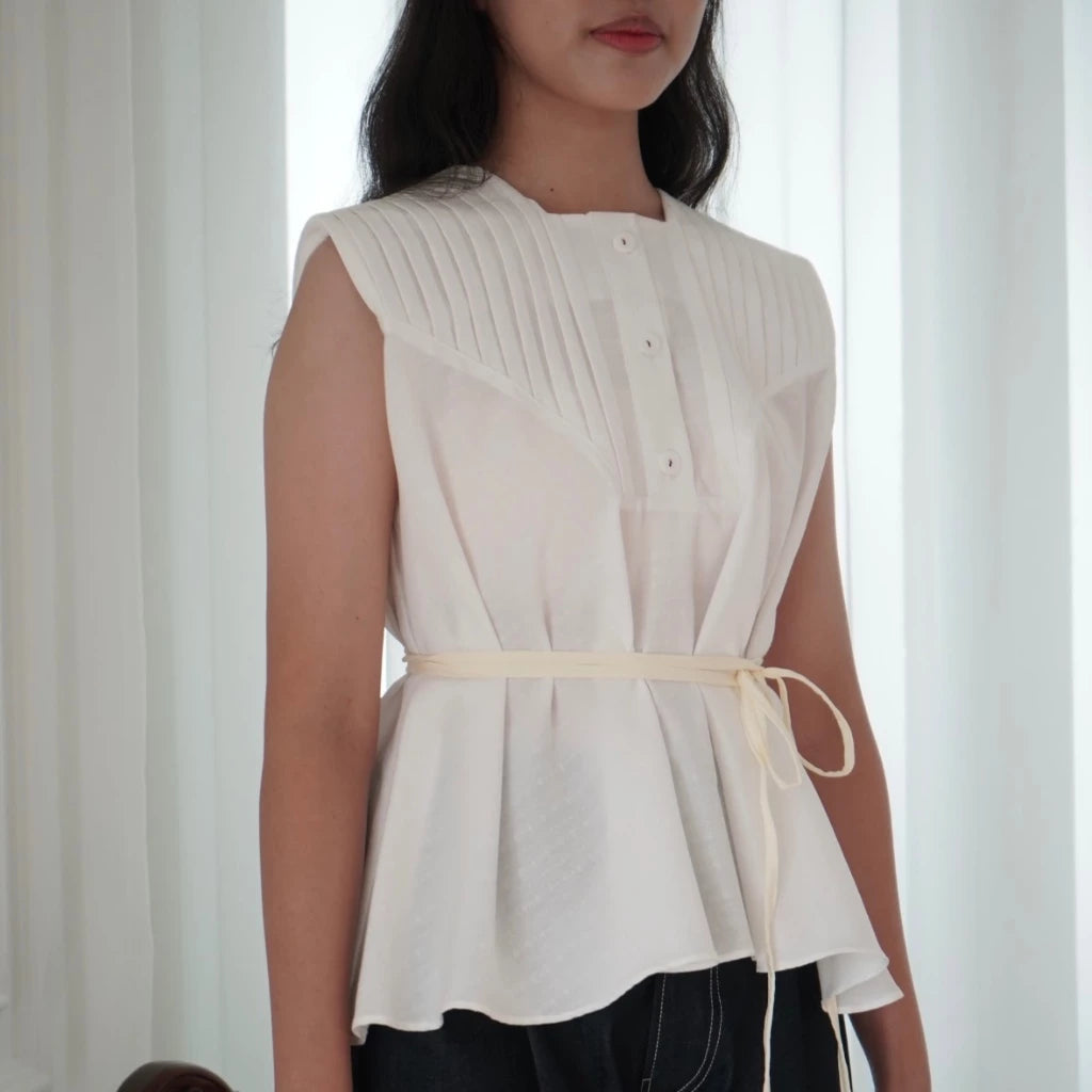 Milkmaid Top - Sabtu Minggu