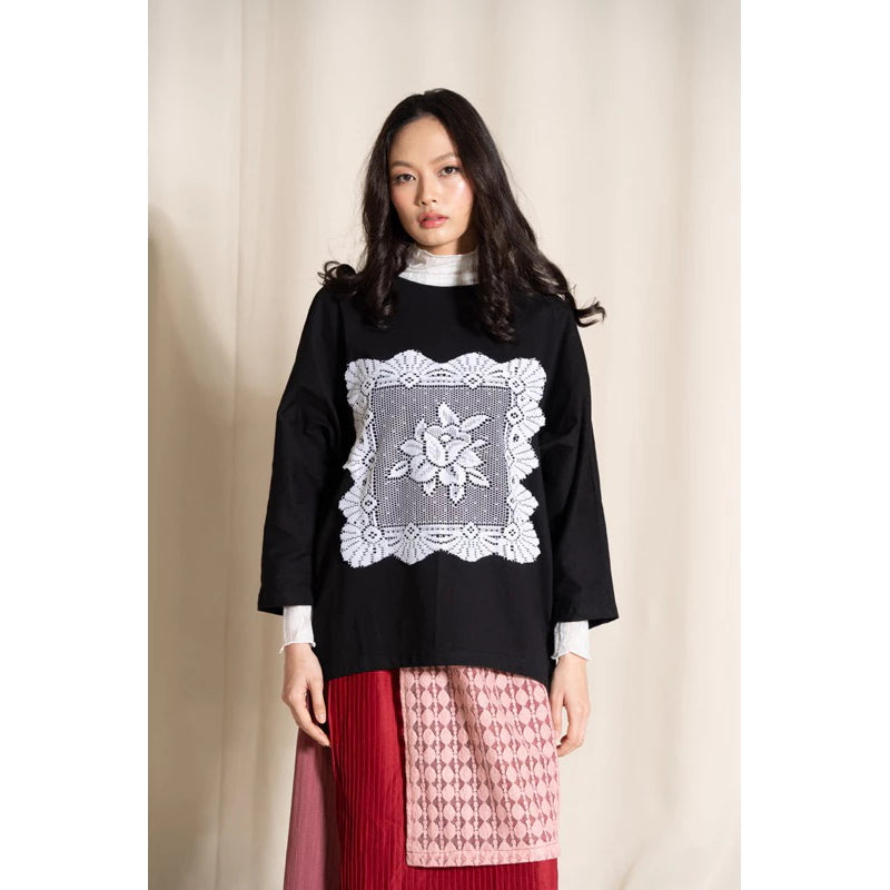 Bertamu Tshirt - Tuff Puff