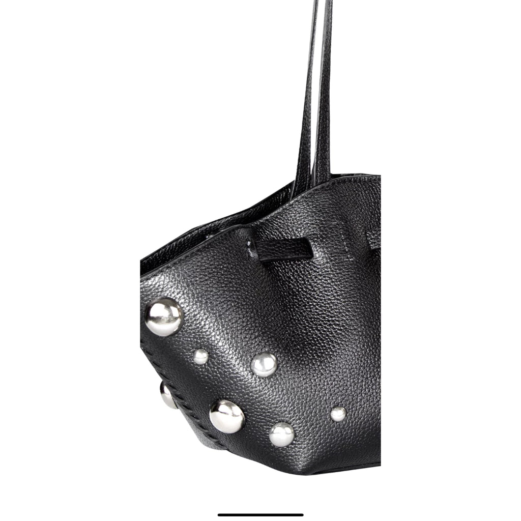 Emma 2.0 - Medium Studs - Peau