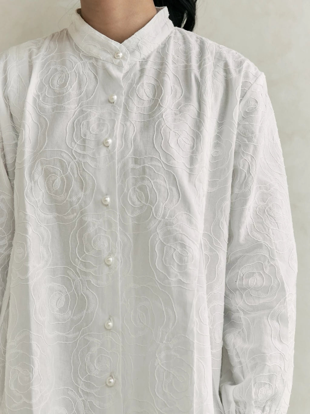 Flora Broken White - Mine