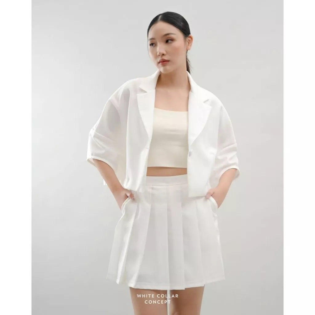 Soleil Crop Jacket - White Collar Concept