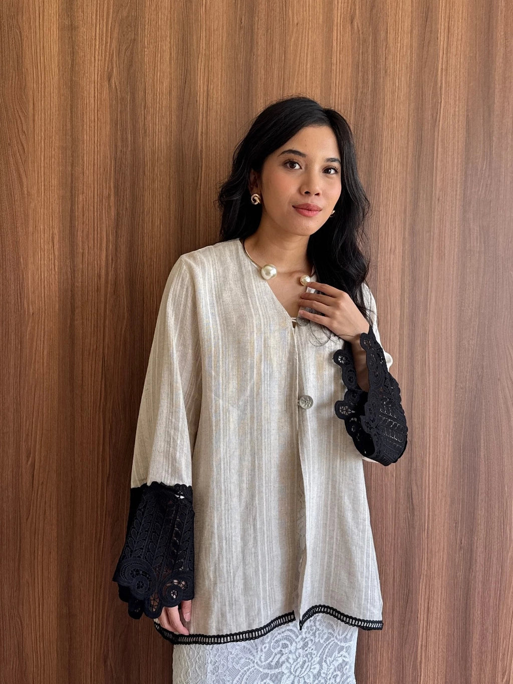 Demi Raya Outer Cream - Mine