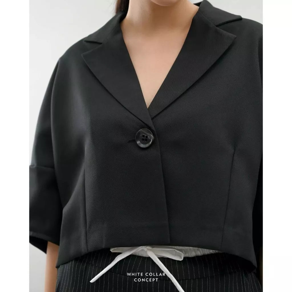 Soleil Crop Jacket - White Collar Concept