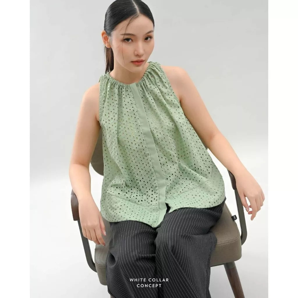 Maru Top - White Collar Concept