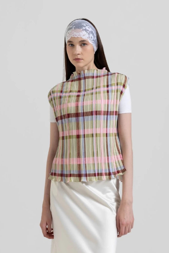 Ann Pleats Top Green - Tuff Puff