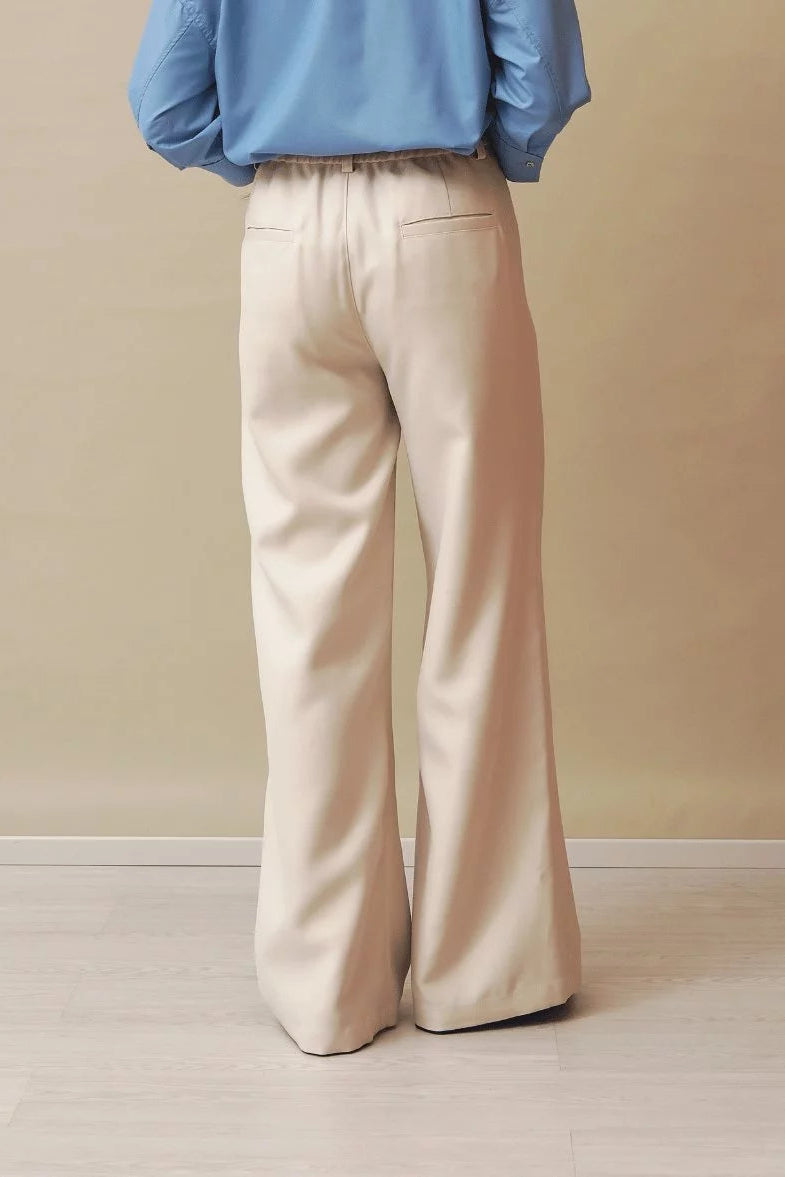 SOLR - Echo Pants Almond - LR Studio