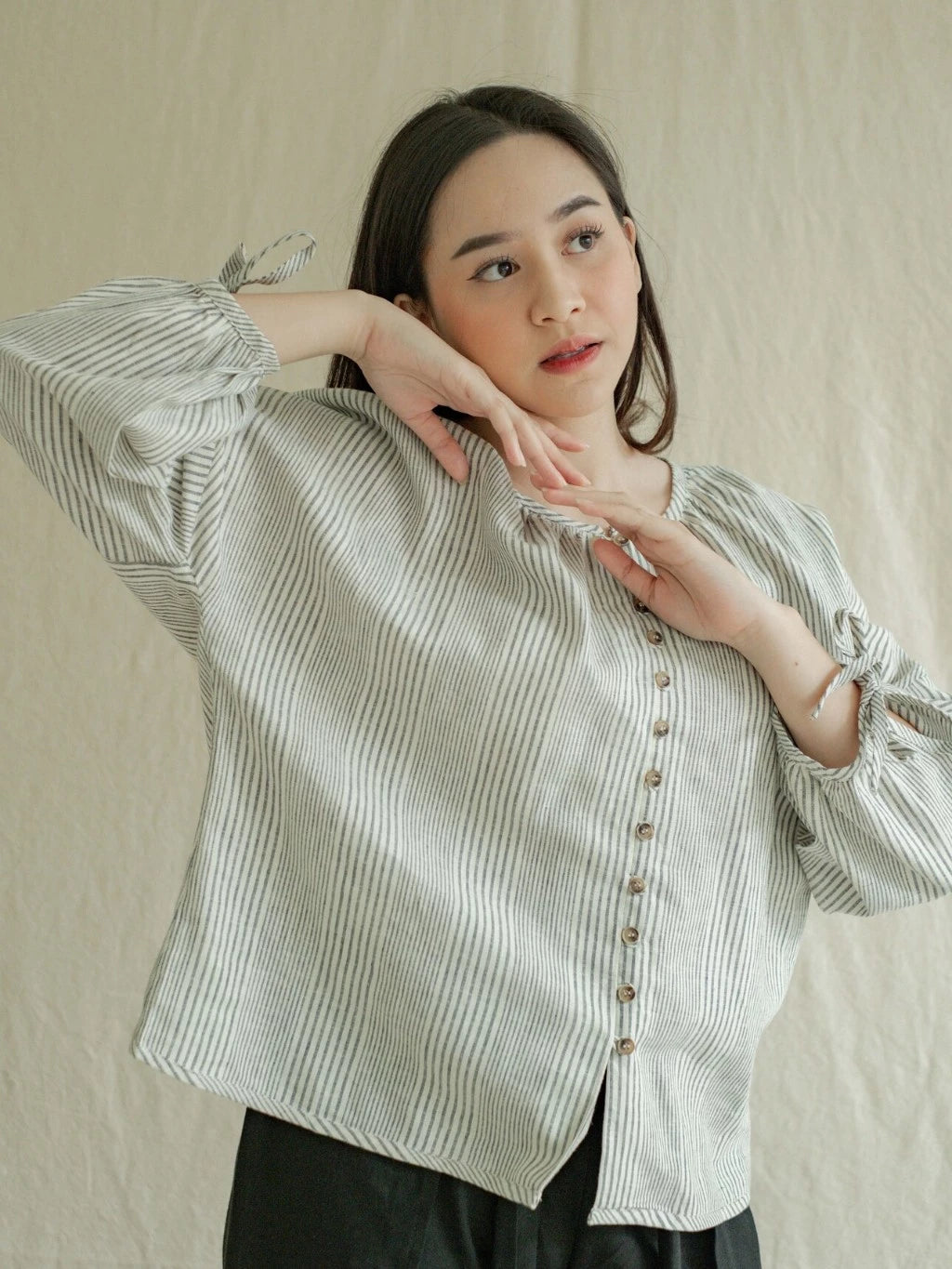 Blouse Kirana Salur Abu (New) - Labuan Linen Wear