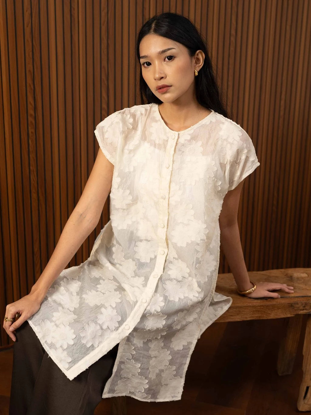 Yuna Tunik - Monday To Friday