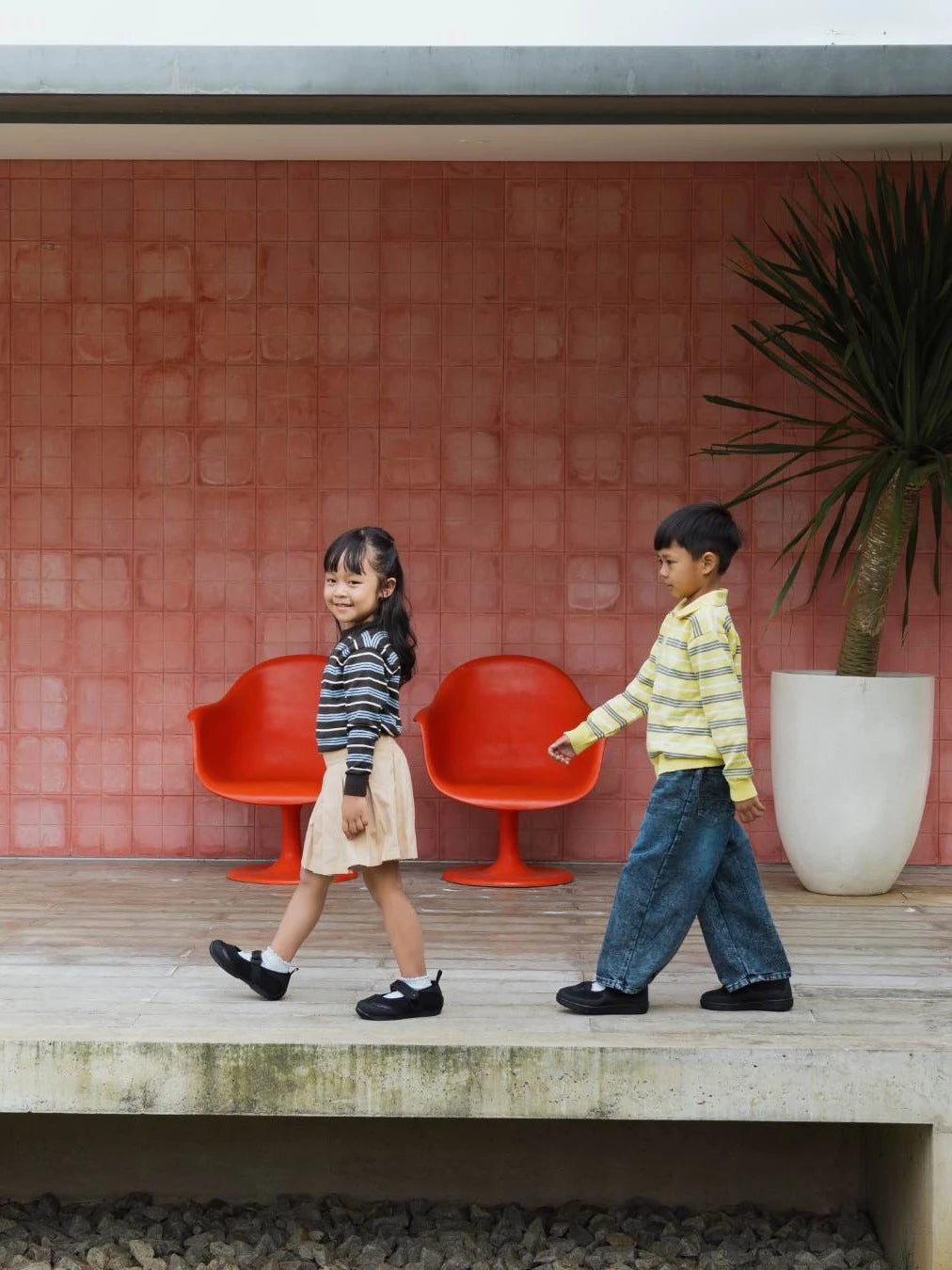 HGL Bambini - Kreva Sweater Dark Brown - Krem