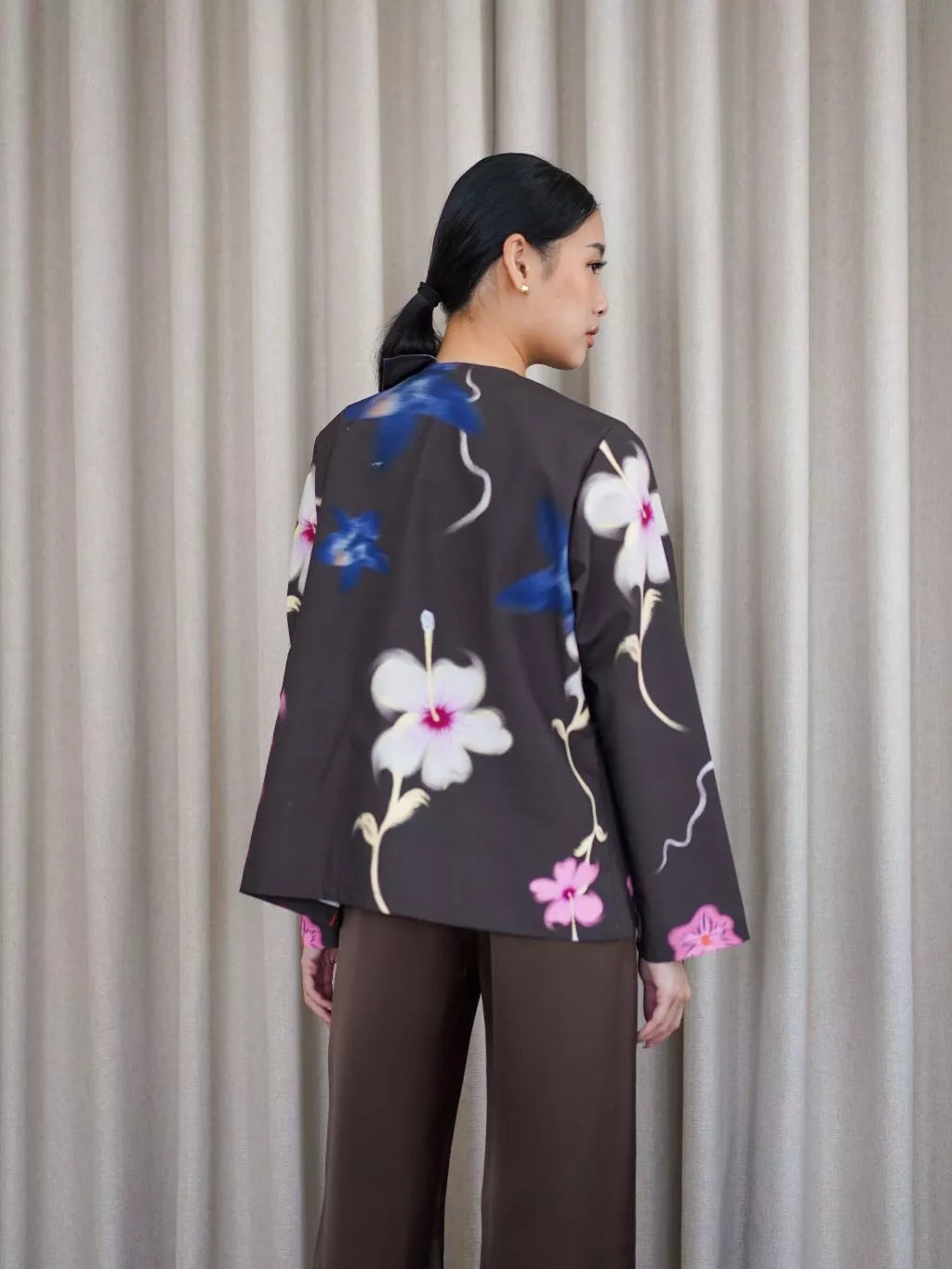 Misty Outer Brown - LR Studio