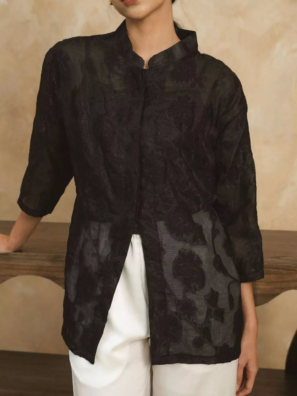 Dayu Top Black - Monday To Friday