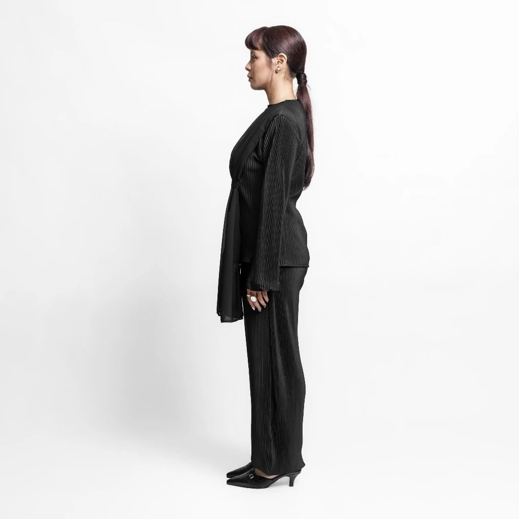 Raye Long Sleeved Pleated Set- Isoos Studios