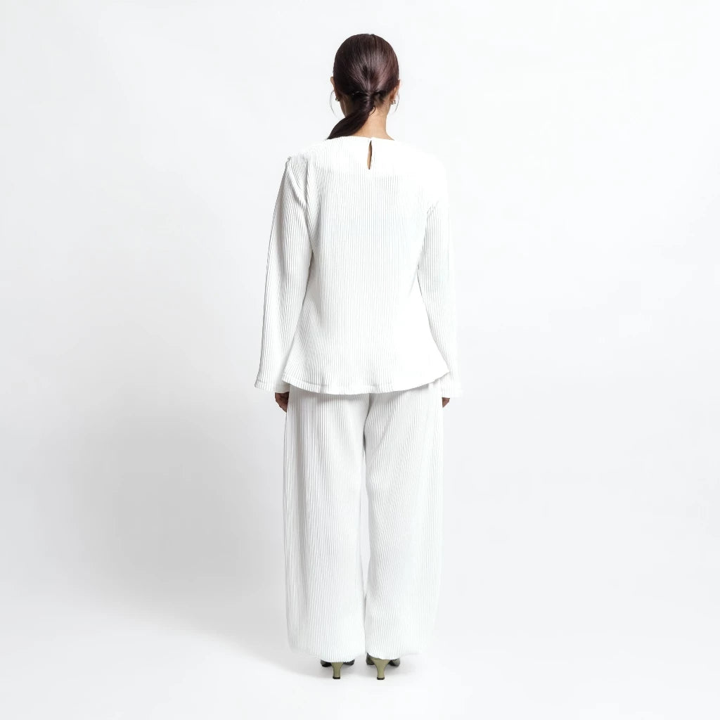 Raye Long Sleeved Pleated Set- Isoos Studios