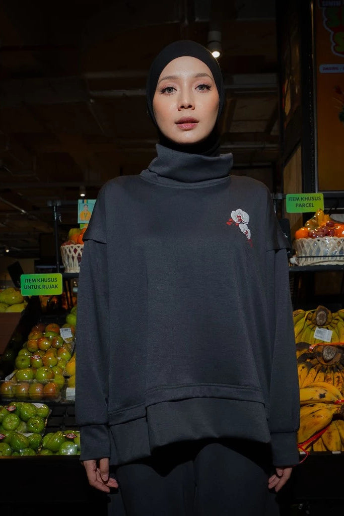 Nonaetal Timber Funnel Hip Lenght Top Longsleeve Ash Black - Nona