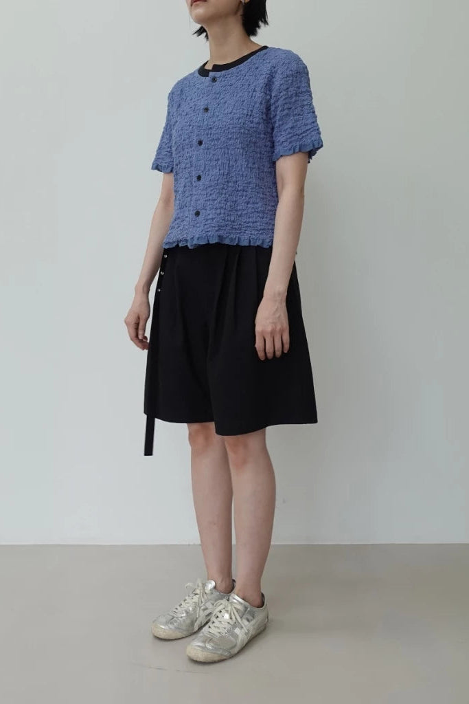 Crinkle Contrast Neck Top - Argyle & Oxford
