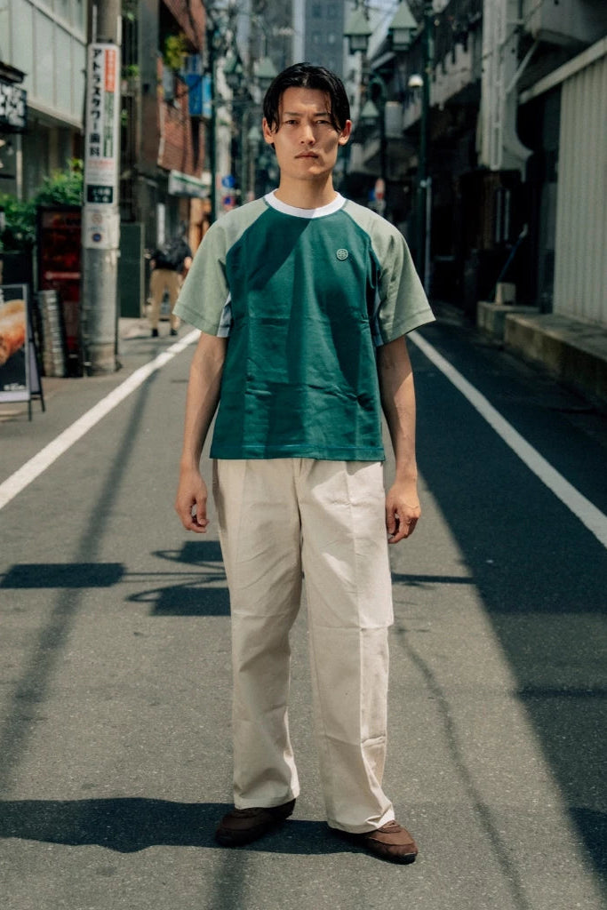 Oxford Society Miura Raglan T Shirt In Green - Oxford Society