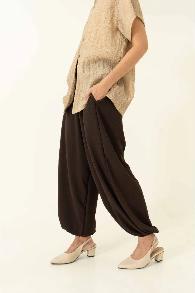 Hagia Pants Dark Brown - Monday To Friday