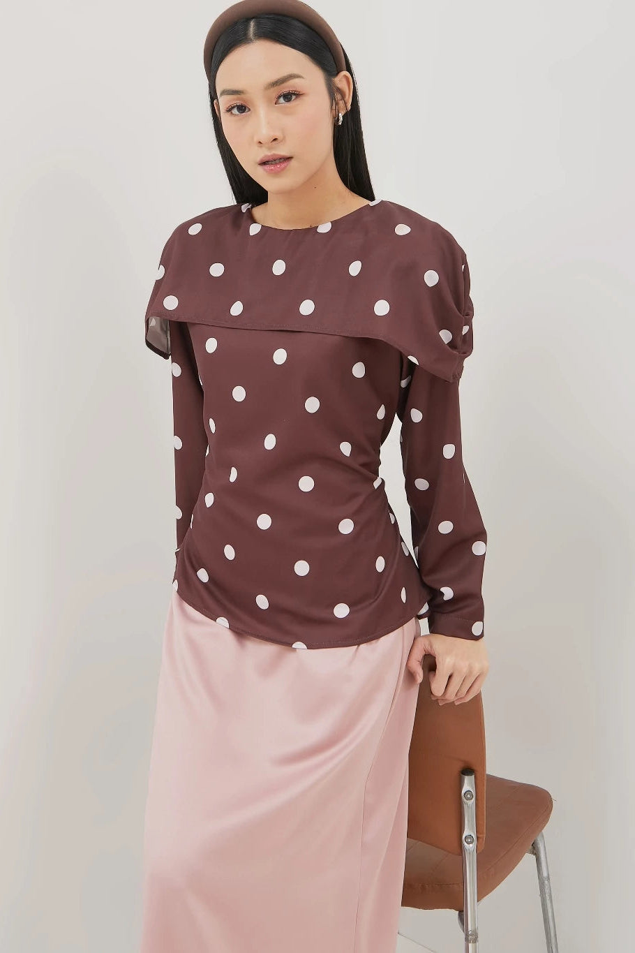 Annie Shoulder Top Coffe - Vintage House