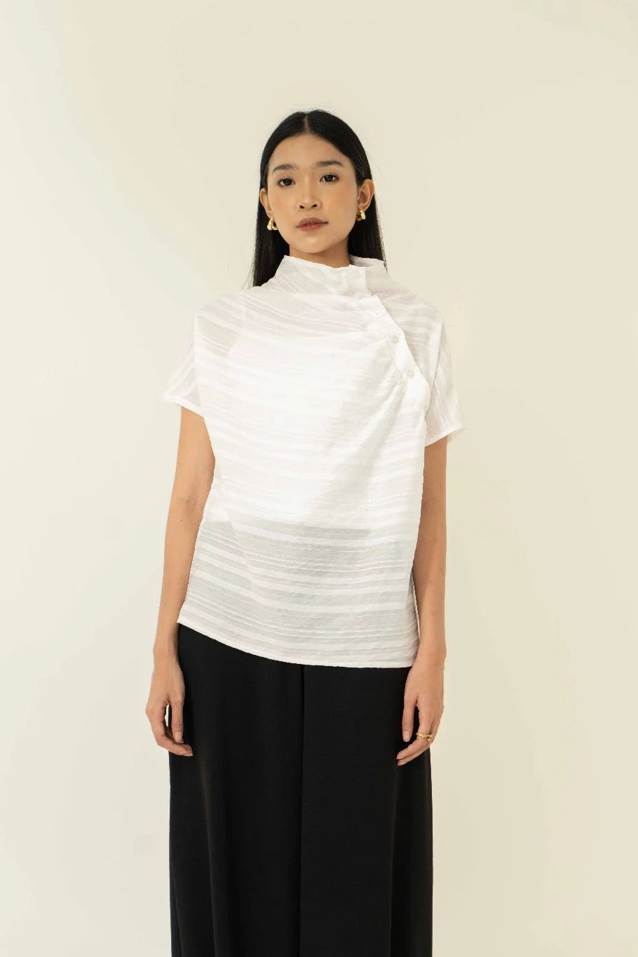 Olla Top White - Monday To Friday