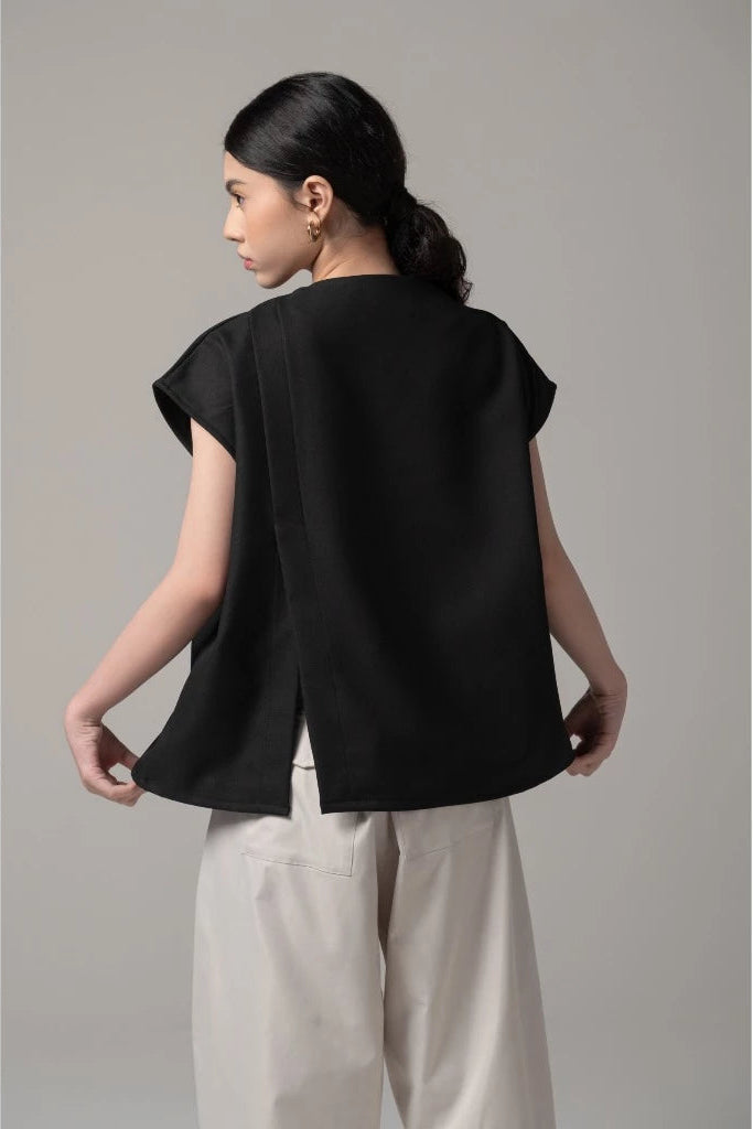 Nala Blouse Black - Kajuaruna