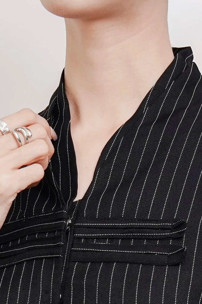 Thea Napoleon Shortsleeved Top Black Stripes - Isoos Studios