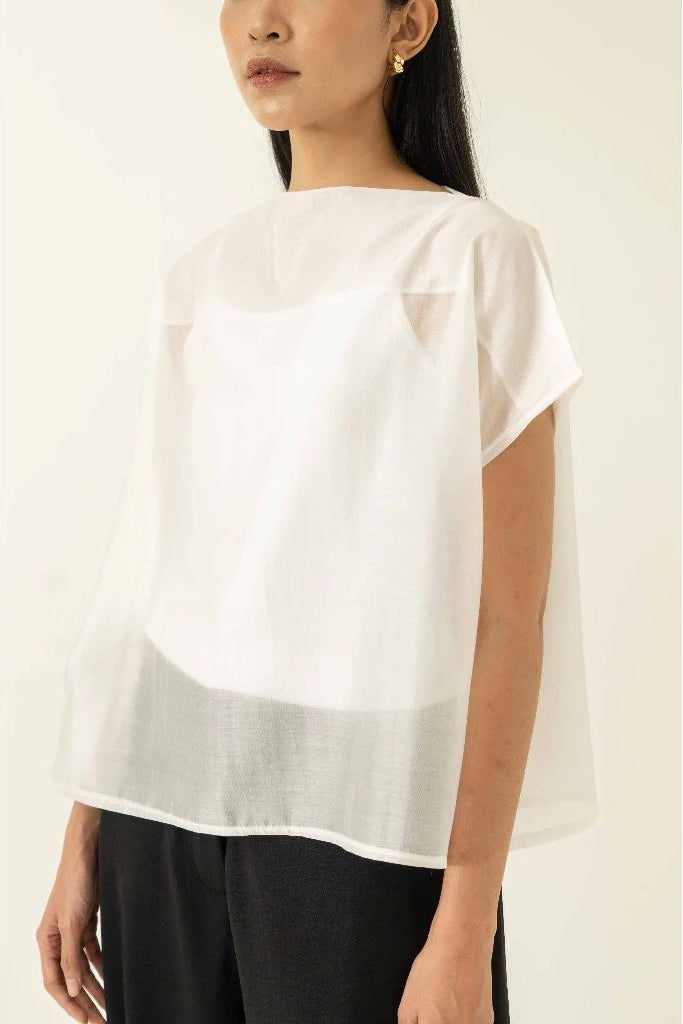 Samara Top (Short) White - Monday To Friday