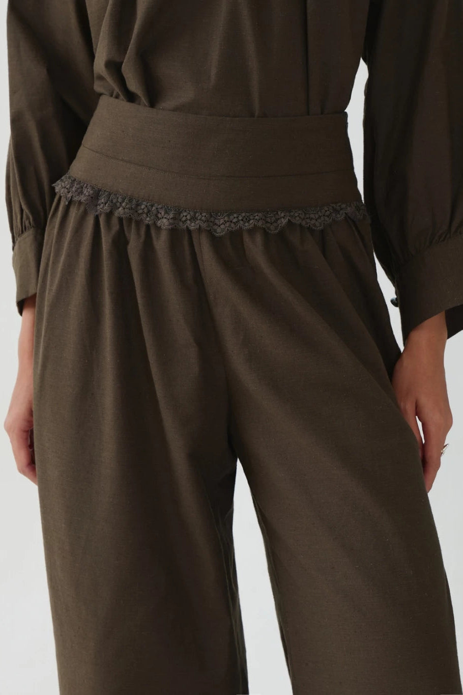 Serena Pants Wood - Acheté de Nous