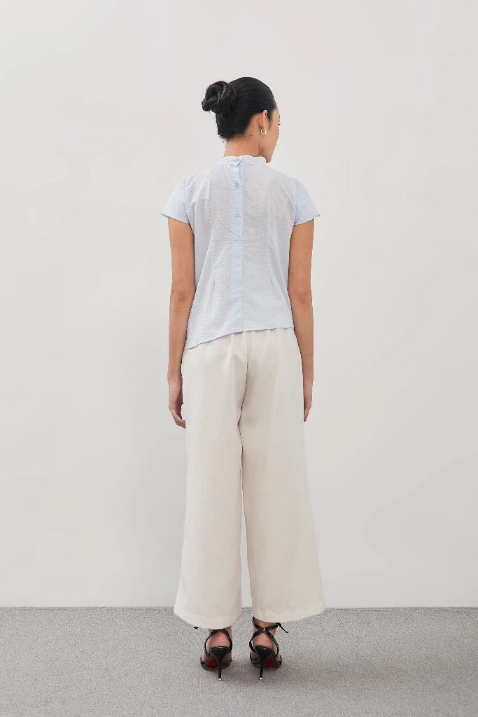Nonna Shortsleeved Ice Blue - Isoos Studios
