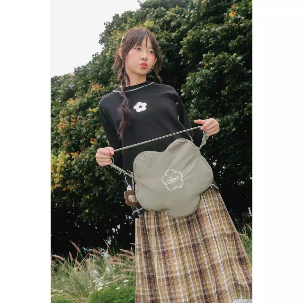 Sakiko Sling Bag - Tome Ame