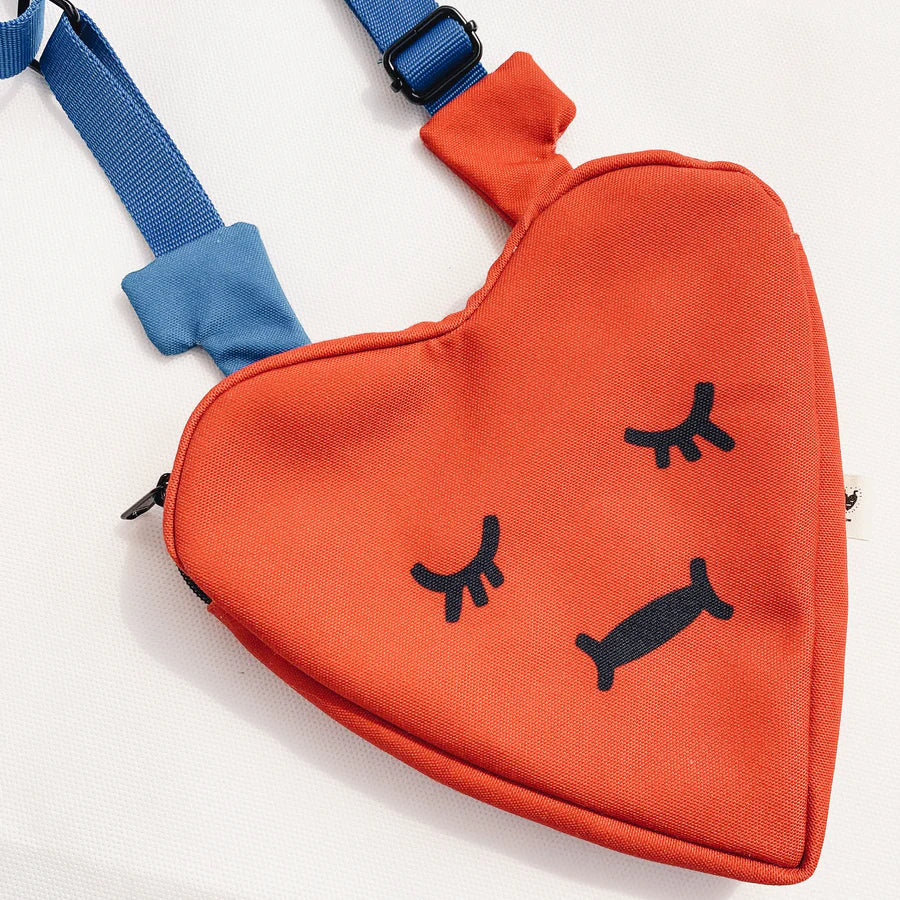 Logo Sling Bag - Liunic On Things