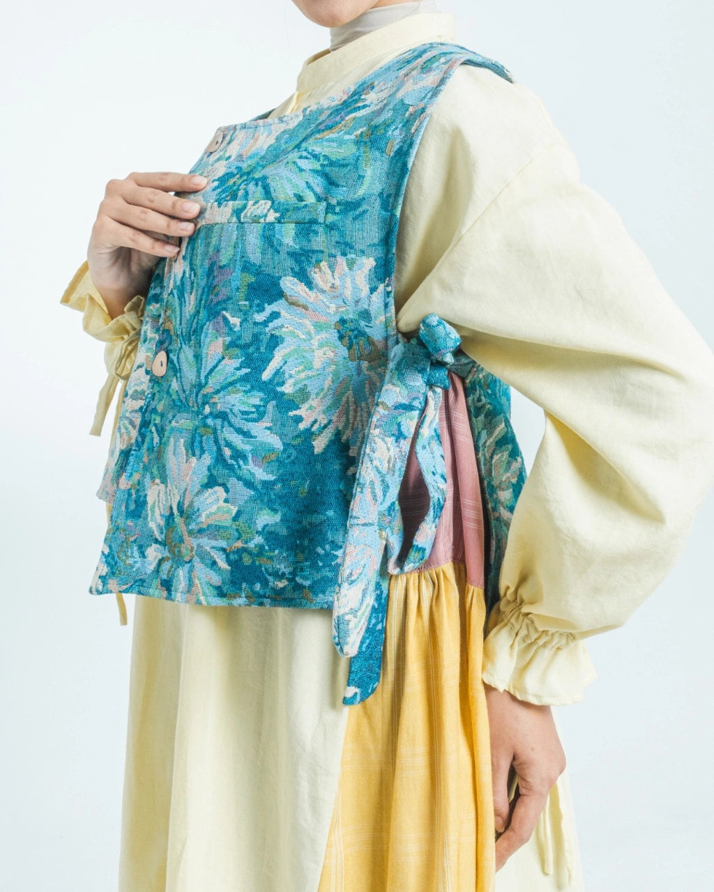 Kirana Vest Blue - Earth Major